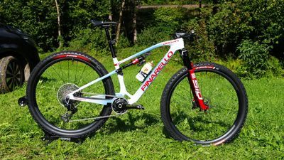 Up close and personal with Tom Pidcock's World Championship-winning Pinarello Dogma XC