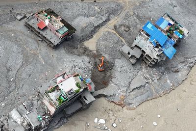 UN says humanity has failed in key global warming target but all hope is not lost