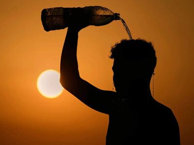 UN says world must navigate 'reality' of 1.5C overshoot
