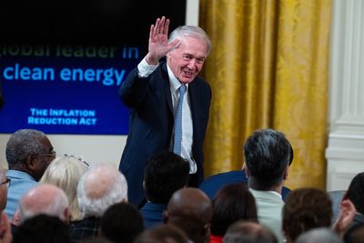 Markey coasts to victory over Moulton in Massachusetts primary
