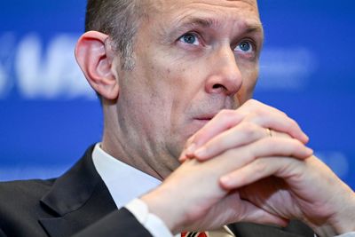 Chicago Fed’s Austan Goolsbee wants to get back to ‘old-school’ economics: Focused on ordinary Americans, mindful of AI hype, and sharp on inflation