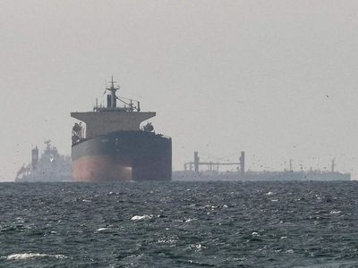 Two Turkish-flagged ships collide off Istanbul, one believed to have sunk