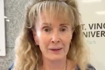 Soap legend shares emotional update as she continues cancer treatment