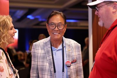 Robert Kiyosaki's Debt Explained: 'Rich Dad Poor Dad' Author Reveals He Is $1.2 Billion in the Red