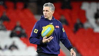 Flagmantle frenzy grows as Dockers brace for Hawks