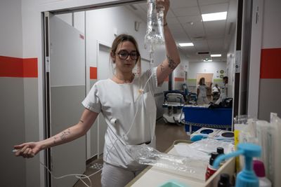 FDA Adds Its Strongest Warning to a Common IV Iron Drug Over Dangerously Low Phosphate Levels