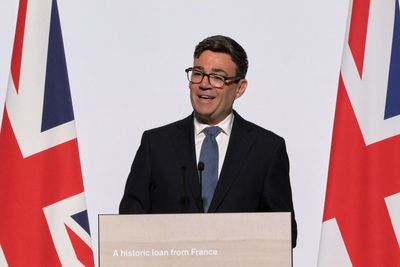 Andy Burnham jokingly compares Bayeux Tapestry story to own political career