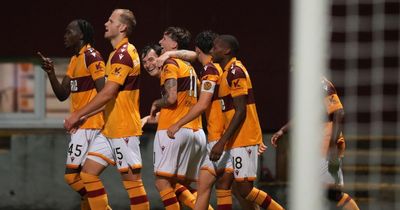 Motherwell 3-0 Dundee Utd: Home side stroll to victory over ten-man United