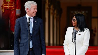 US energy firms significantly expand operations in Venezuela after Washington's oil deal with Caracas
