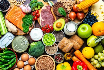From smarter protein and fibre to fewer UPFs: Five easy diet changes for new season energy