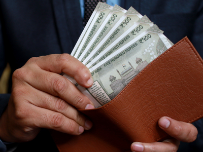 Bengaluru earns, Chandigarh spends, Chennai borrows the most, Delhi is India’s biggest market: Study shows where Indians earn, save, spend and borrow the most
