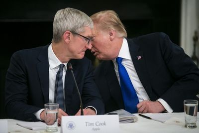 Tim Cook gave up Apple’s top job—but Apple is paying millions to keep its ‘Trump whisperer’ close