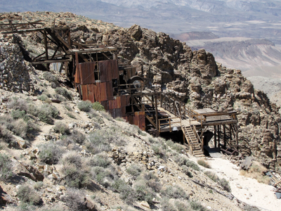In 1906, gold created Skidoo in Death Valley and drew 700 residents; after producing about $1.5 million, the mining town was finally abandoned in 1942