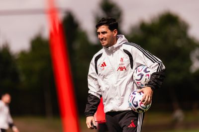 Andoni Iraola reveals Giovanni Leoni injury latest in five-man Liverpool update