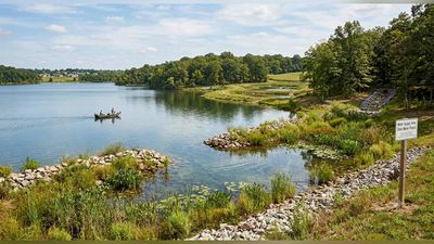 In 2004, Illinois began Cedar Lake restoration with 3 projects to curb erosion. 18 years later, Cedar Creek was delisted for 3 impairments after sediment and TSS improved