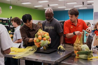 1 in 5 Texans experience food insecurity as food banks struggle to keep up with demand