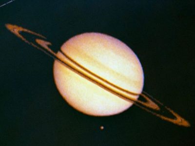 Astronomers finally spot what Saturn’s South Pole was hiding: A massive 10-sided atmospheric wave that scientists still can’t explain