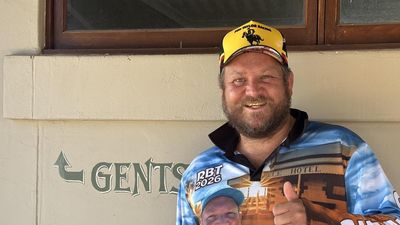 Mates jump at Green Shadows to get bus to Birdsville