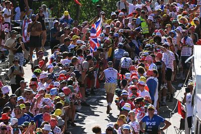 The madding crowd: What pro riders really think about fans at the side of the road