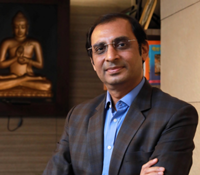 ETMarkets Smart Talk | Nifty at 20.5x is not expensive; smallcaps are where valuations worry us: Pradeep Gupta