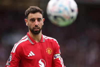 Manchester United XI vs Everton: Starting lineup, confirmed team news, injury latest for Premier League today