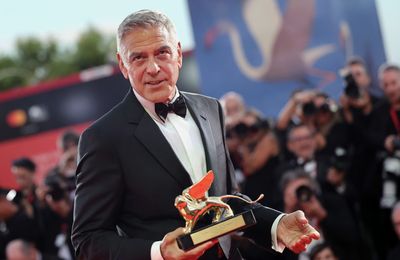 George Clooney held his sister's hand as she died
