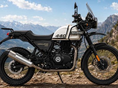 Royal Enfield Himalayan 440 Spied in New Colour Ahead of Tomorrow's Launch