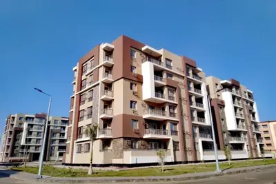 «وفرة العقارات» لا تحد من أزمة السكن في مصر