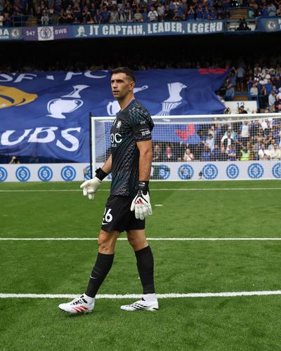 Emi Martinez picks new Chelsea shirt number despite John Terry blessing