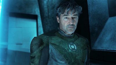 15 Years Later, 'Lanterns' Is Fixing A Massive Superhero Movie Costume Mistake