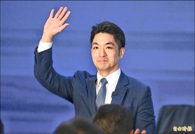 批蔣盧將孩子推上火線 黃帝穎：涉犯簽證詐欺罪的是蔣萬安