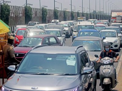 India's passenger vehicle market tilts towards cleaner fuels; alternatives cross petrol: Report