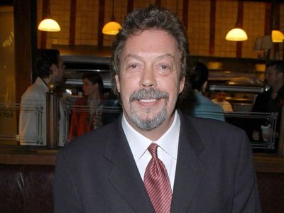 In 1993, Tim Curry bought a Los Angeles home for $650,000 just as it faced demolition and spent years restoring the historic property; decades later, hours after news of his death, the iconic $7.5 million mansion found a buyer