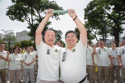 快評》嘉縣長「7年級生之戰」蔡易餘具組織優勢 吳品叡拚改變