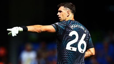 Why Emiliano Martinez Has Discarded John Terry’s No. 26 Jersey After One Game