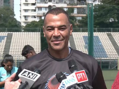 India needs to believe it has the power, need to invest in sport and education: Cafu