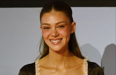 Nicola Peltz pays gushing tribute to husband Brooklyn while accepting Venice honour
