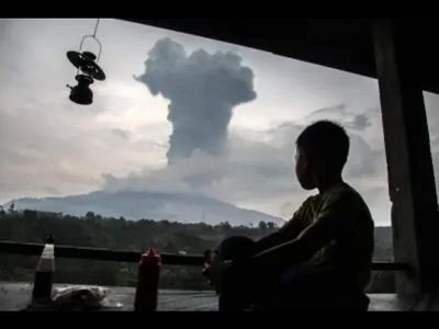 Indonesia's main airport suspends operations after volcanic eruption