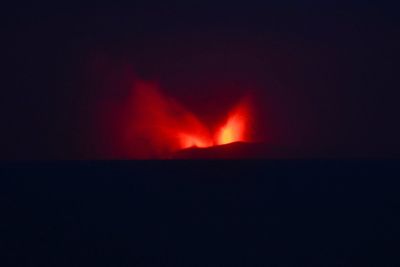 Flights halted as Indonesia’s Anak Krakatau volcano eruption sends ash cloud 15km into sky