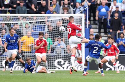 Everton vs Manchester United LIVE: Premier League result, latest updates and fan reaction