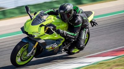 China Built The 500cc Four-Cylinder Sportbike America Can’t Have