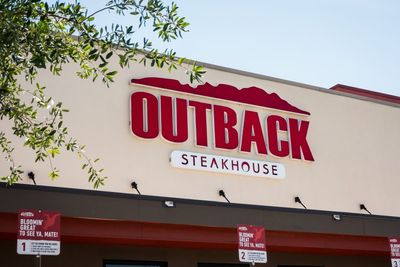 What Happened to Outback Steakhouse? 10 Complaints Customers Keep Bringing Up