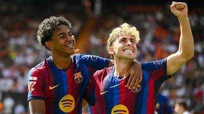 Barcelona Player Ratings vs. Valencia: Catalans Bulldoze Their Way to La Liga Summit