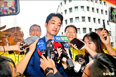 綠：蔣深陷爭議 負評飆到69％