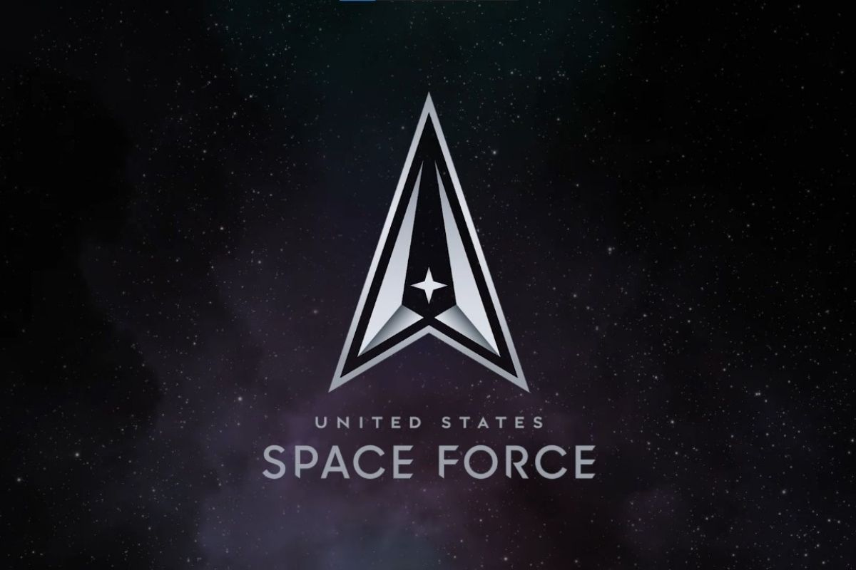 United States Space Force s New Uniform Sparks united-states-space-force-s-new-uniform-sparks