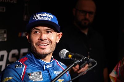 Kyle Larson doesn't regret strategic gamble he took at Darlington despite coming up short