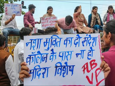Cheap liquor, porous border: 2nd hooch tragedy in Bundelkhand's Madhya Pradesh belt with 'UP link'