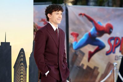 Spider-Man Brand New Day now fastest movie to make $900 million