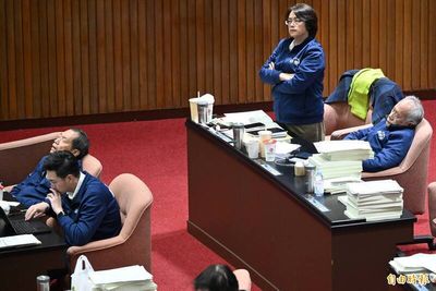 最長延會卻最懶？2597件法案躺委員會待審...勞權、兒少、減稅全遭殃