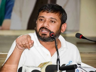 'Four-engine govt' in Delhi a killing machine: Congress on Delhi building collapse